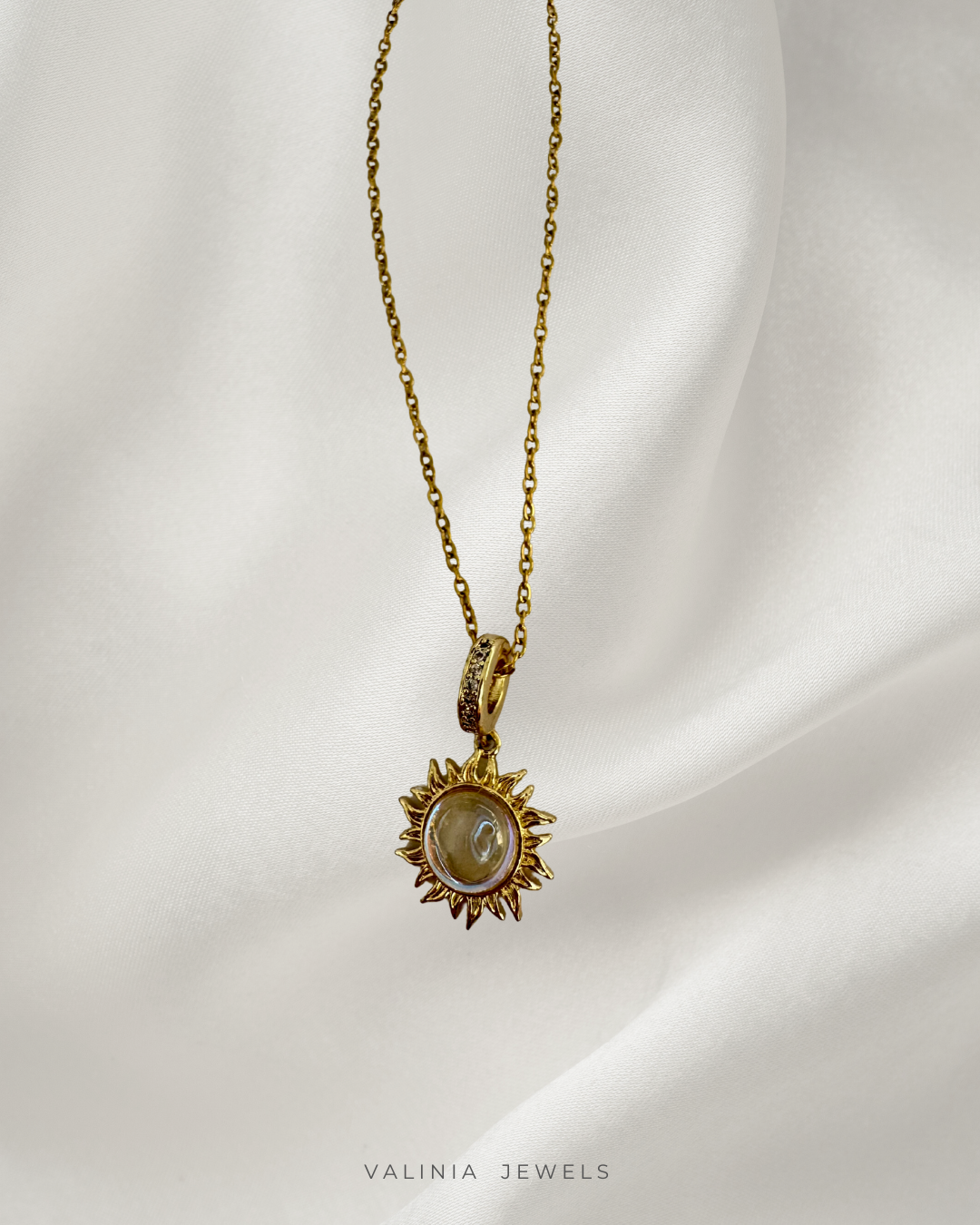 Auryn Necklace