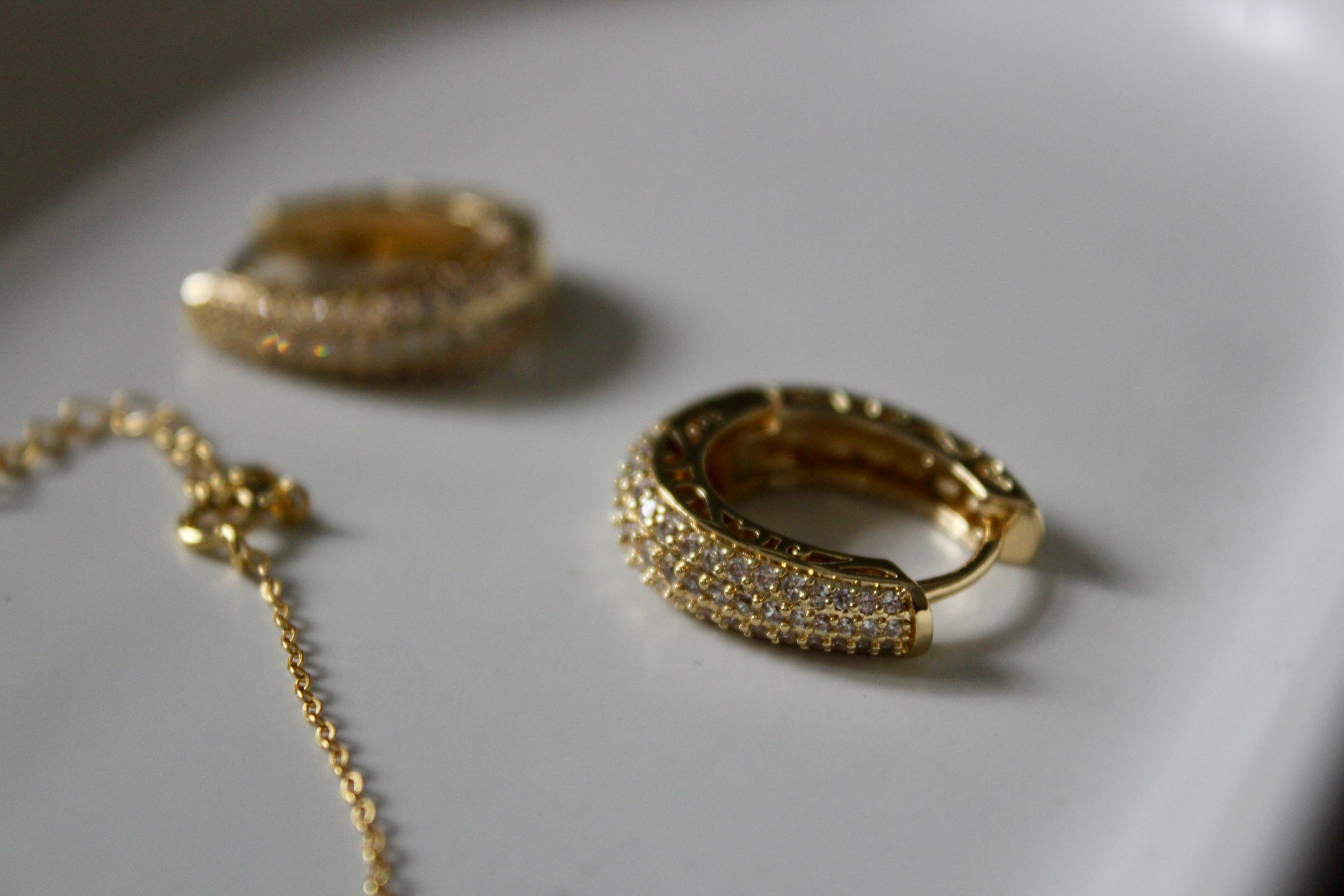 Nia Lustre Hoops