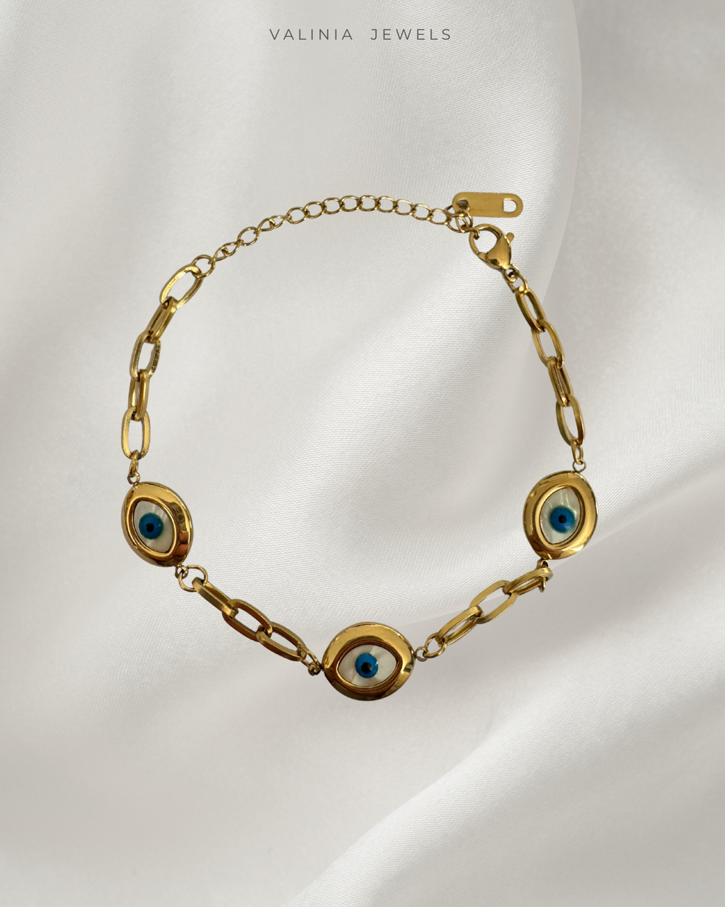Retro Gaze Devils Eye Bracelet