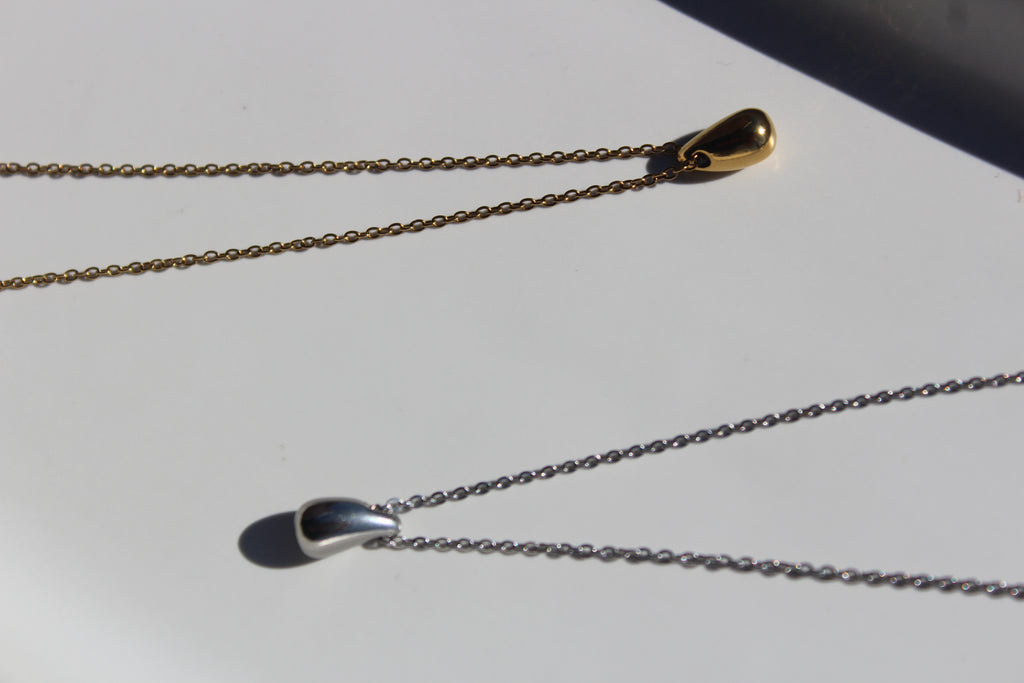 Ua Dew Drop Necklace