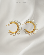 Vinia Classic-C Pearl Earrings