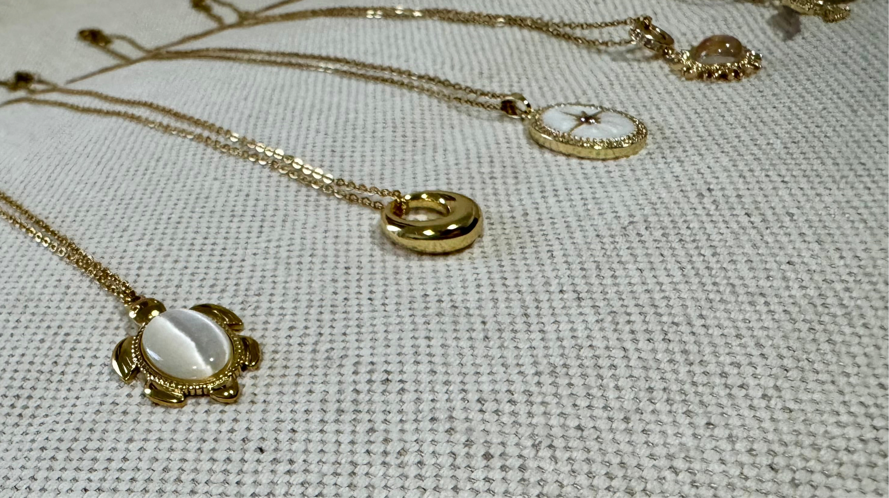 Vali Eclipse Necklace