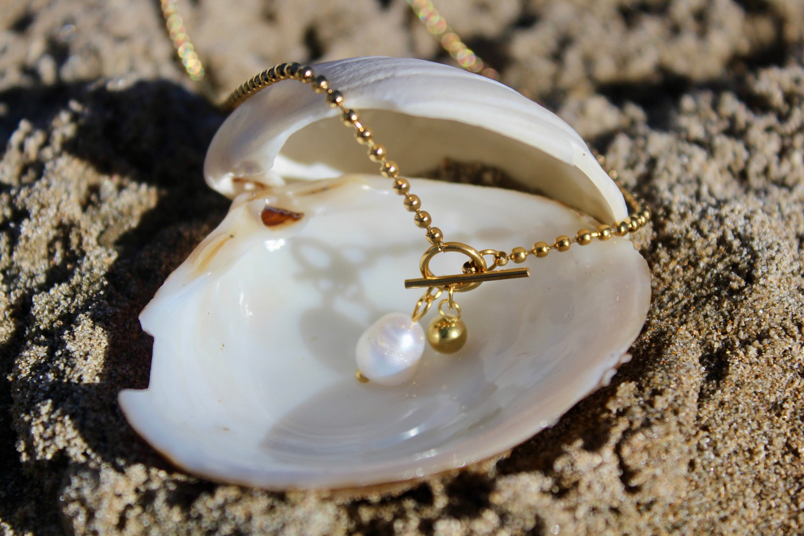 Peara Necklace