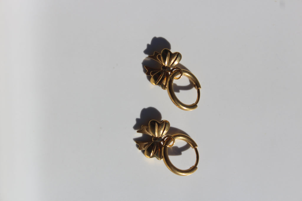 Bow-tique Hoops