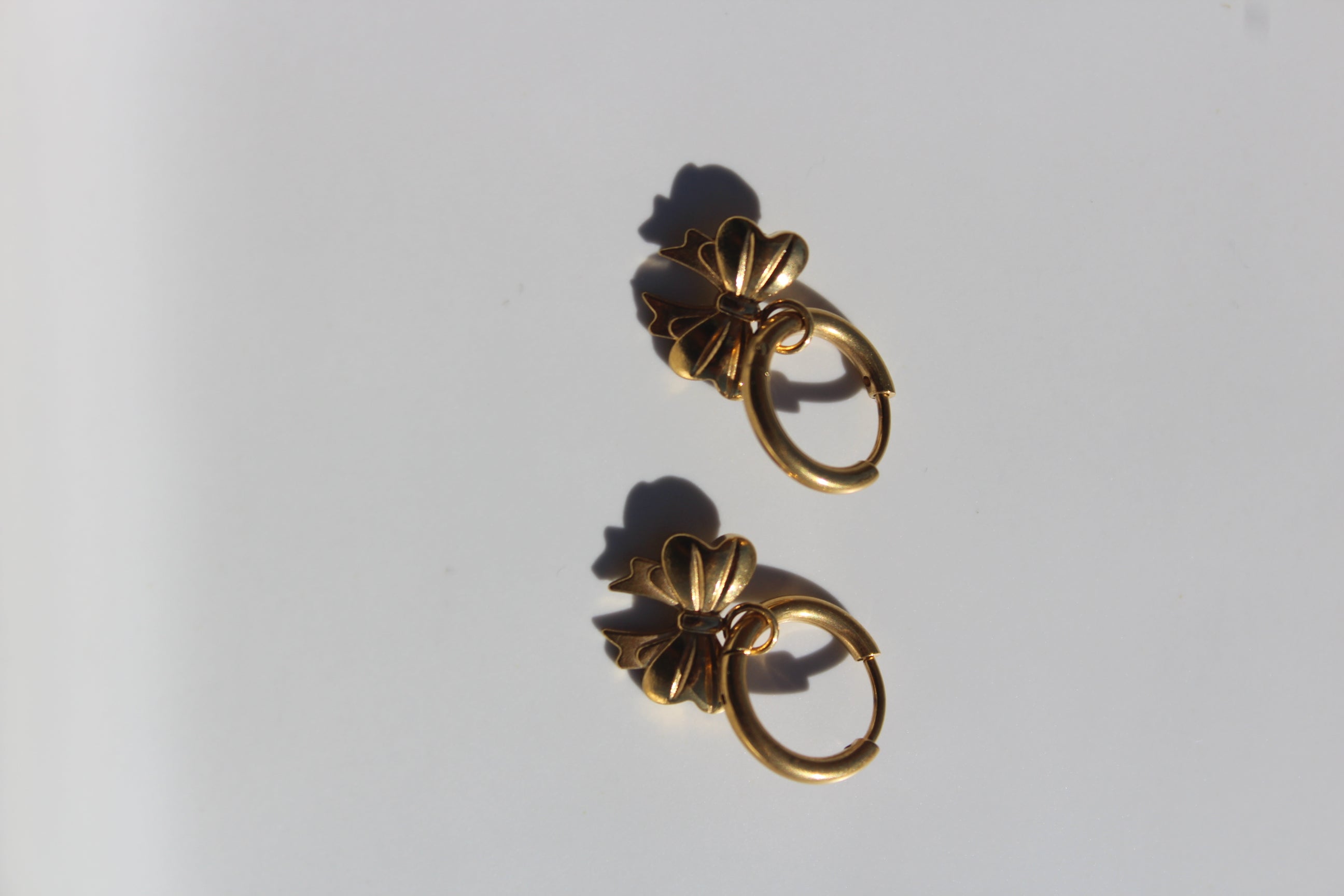 Bow-tique Hoops