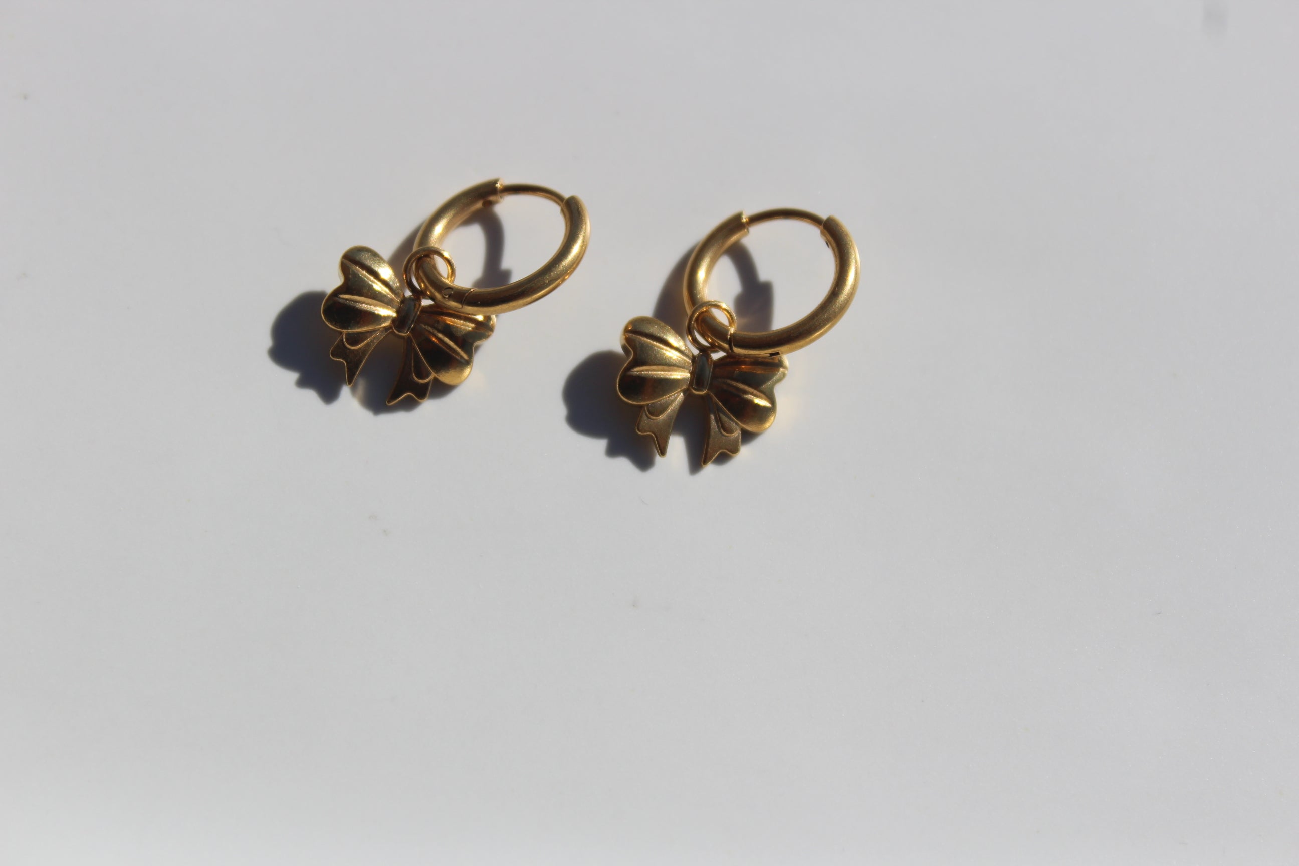 Bow-tique Hoops