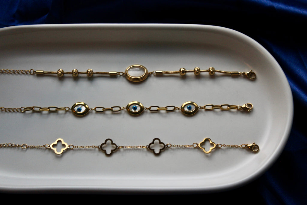 Retro Gaze Devils Eye Bracelet