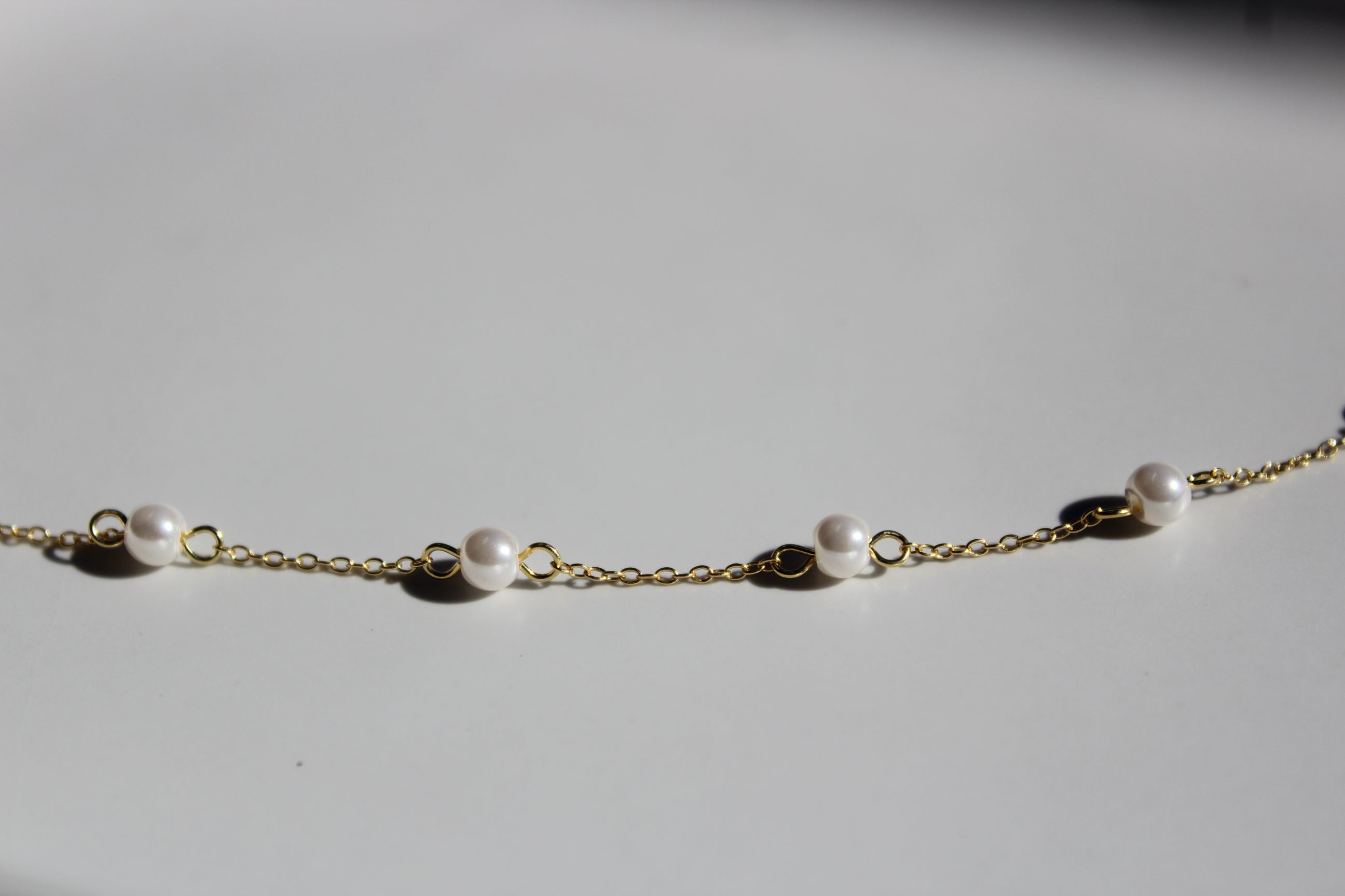 Ani Pearl Gold Chain Bracelet