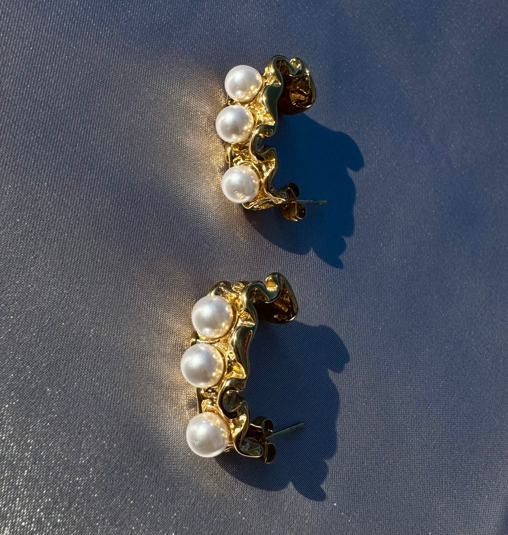 Lencia Pearl Terrain Earrings